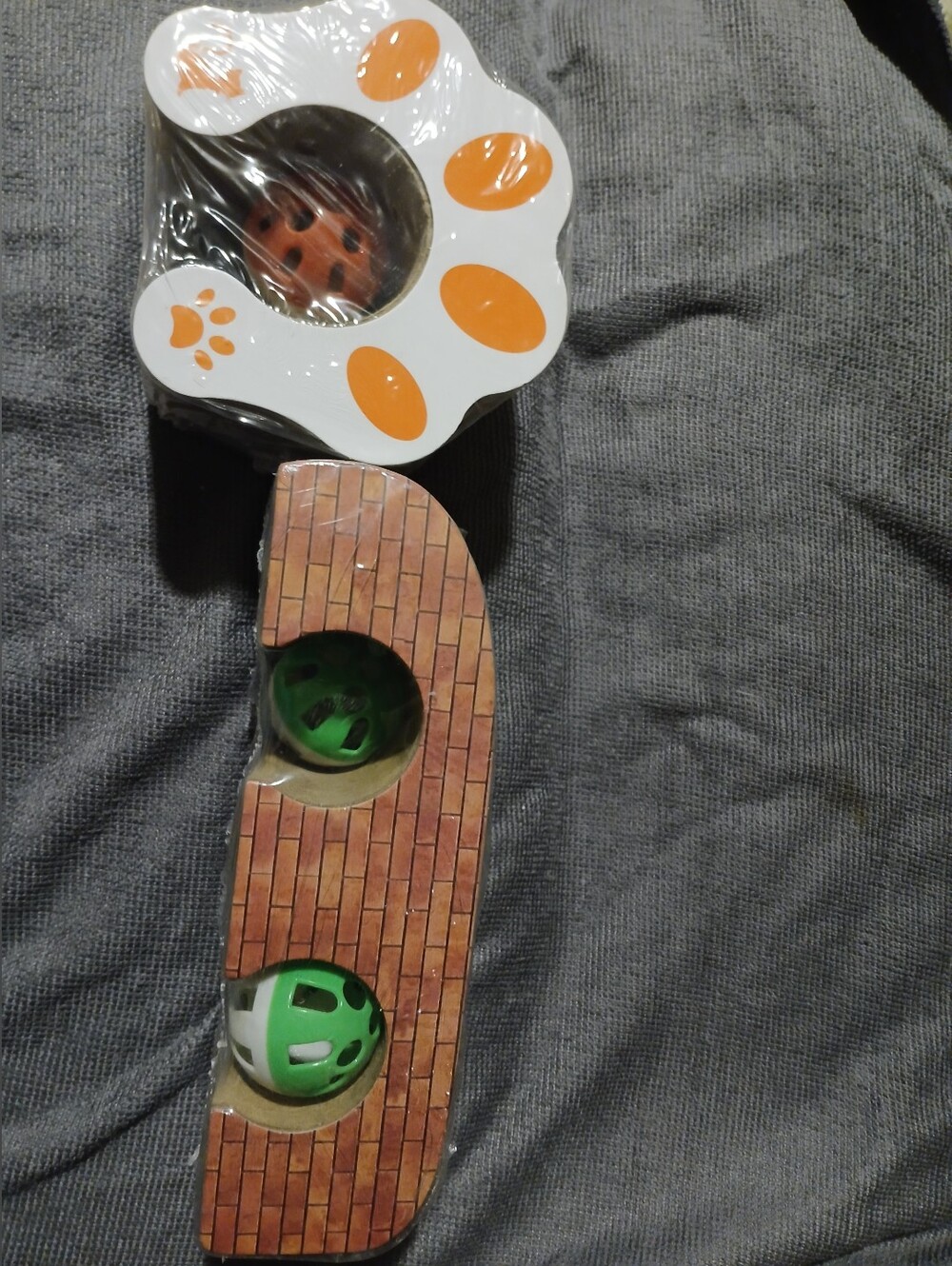 Small Pets Interactive Toy Scratch Set - Orange & Green